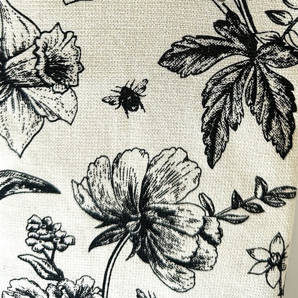 Deborah Connolly 3 Pc Kitchen Hand Towels Set Tan & Black Floral Print NEW - Picture 2 of 9